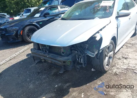 2017 Volkswagen Passat 1.8T R-Line from USA, damaged, VIN 1VWDT7A36HC071155